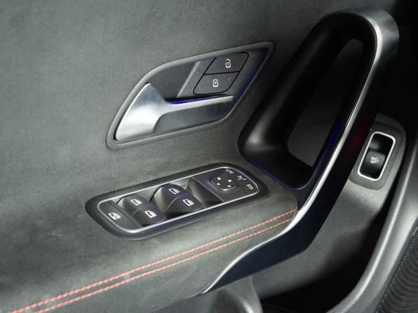 Mercedes-Benz CLA II (C118 X118) с пробегом 2020 года, цена 3 530 000 рублей, 49600 км, седан, Автокод Объявления