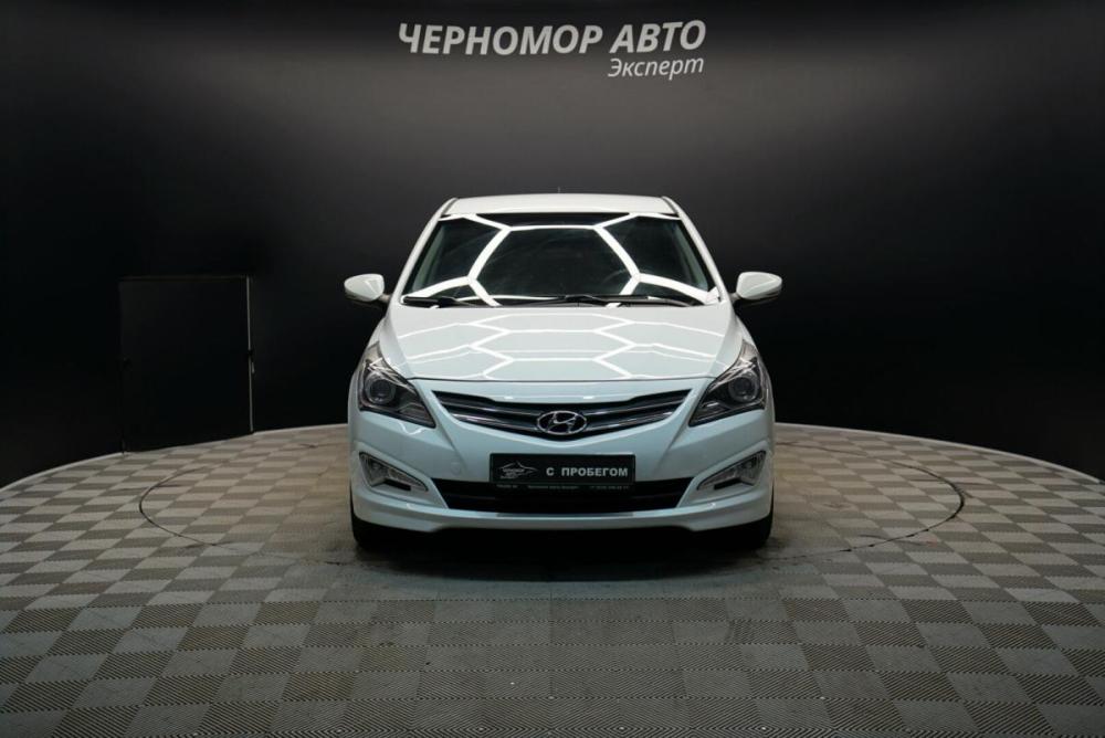Hyundai Solaris I Рестайлинг Крым  - изображение 8