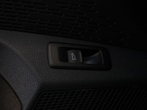Skoda Octavia IV (A8) с пробегом 2023 года, цена 2 590 000 рублей, 46650 км, лифтбек, Автокод Объявления