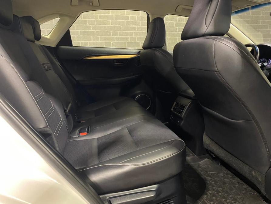 Lexus NX I Рестайлинг Челябинск  - изображение 11