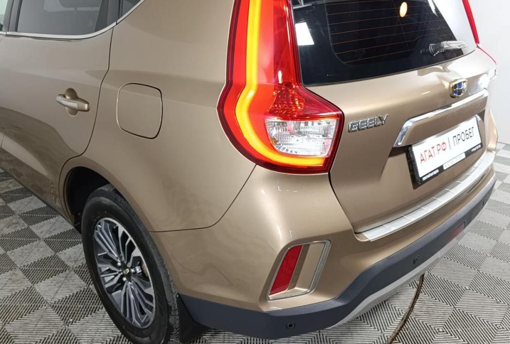 Geely Emgrand X7 I Рестайлинг 2 Волгоград  - изображение 19