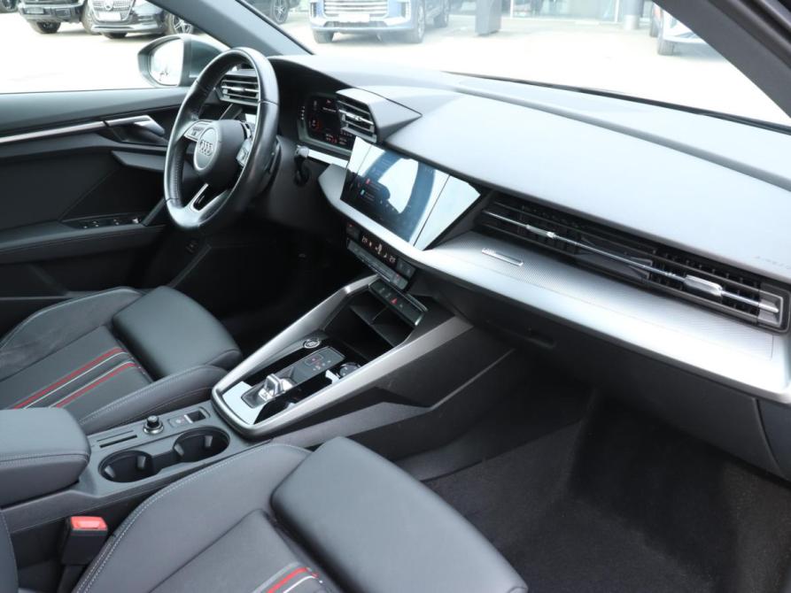 Audi A3 IV (8Y) Москва  - изображение 10