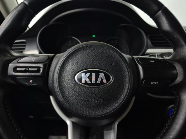 Kia Rio IV с пробегом 2018 года, цена 1 190 000 рублей, 129838 км, седан, Автокод Объявления