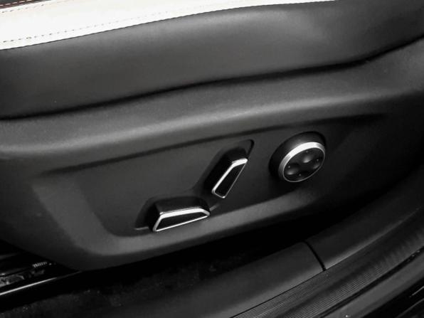 Changan UNI-V I с пробегом 2024 года, цена 2 430 000 рублей, 26381 км, лифтбек, Автокод Объявления