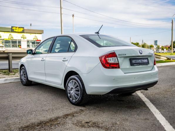 Skoda Rapid I Рестайлинг с пробегом 2019 года, цена 1 138 000 рублей, 97665 км, лифтбек, Автокод Объявления
