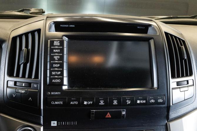 Toyota Land Cruiser 200 Series с пробегом 2011 года, цена 2 899 000 рублей, 289235 км, внедорожник, Автокод Объявления