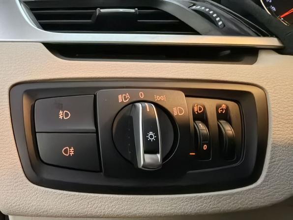 BMW X1 II (F48) Рестайлинг с пробегом 2019 года, цена 3 250 000 рублей, 51823 км, внедорожник, Автокод Объявления