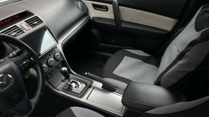 Mazda 6 II (GH) Рестайлинг с пробегом 2011 года, цена 940 000 рублей, 286000 км, седан, Автокод Объявления