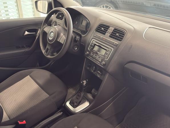 Volkswagen Polo V с пробегом 2014 года, цена 850 000 рублей, 138883 км, седан, Автокод Объявления