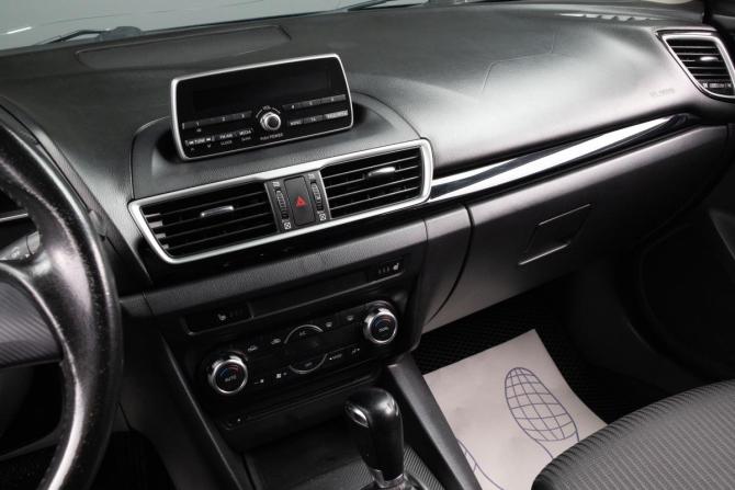 Mazda 3 III (BM) с пробегом 2014 года, цена 1 279 000 рублей, 253302 км, седан, Автокод Объявления