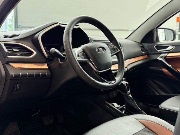 Lada (ВАЗ) Vesta I Рестайлинг (NG) с пробегом 2024 года, цена 1 520 000 рублей, 25600 км, универсал, Автокод Объявления