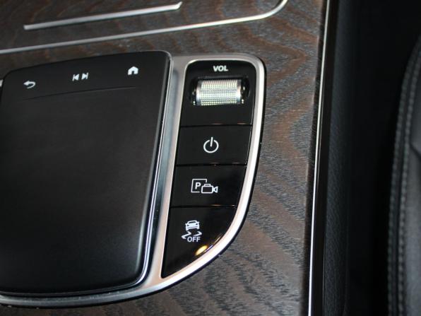 Mercedes-Benz GLC I (X253) Рестайлинг с пробегом 2021 года, цена 4 119 900 рублей, 68944 км, внедорожник, Автокод Объявления
