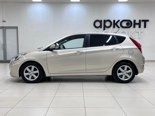 Hyundai Solaris I с пробегом 2011 года, цена 625 000 рублей, 163320 км, хэтчбек, Автокод Объявления