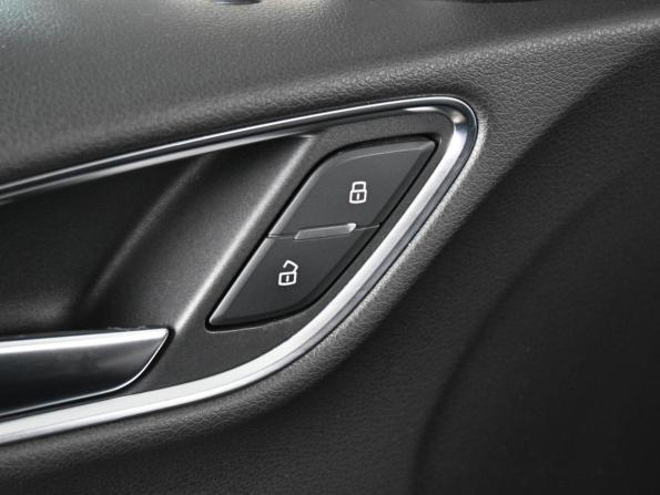 Audi Q3 I (8U) с пробегом 2013 года, цена 1 659 000 рублей, 157425 км, внедорожник, Автокод Объявления