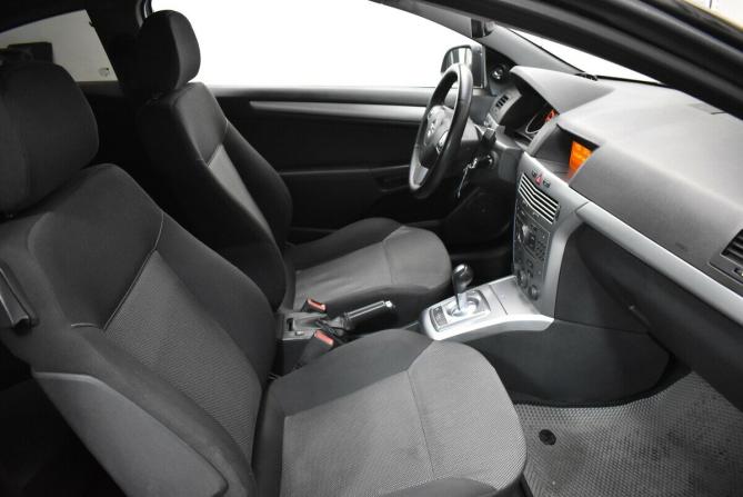 Opel Astra H Рестайлинг с пробегом 2009 года, цена 400 000 рублей, 175776 км, хэтчбек, Автокод Объявления