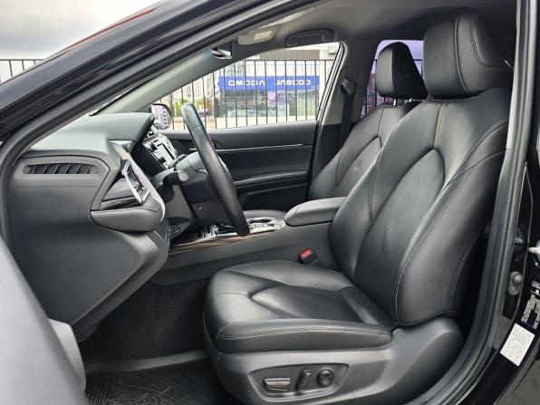 Toyota Camry VIII (XV70) с пробегом 2021 года, цена 3 300 000 рублей, 27786 км, седан, Автокод Объявления