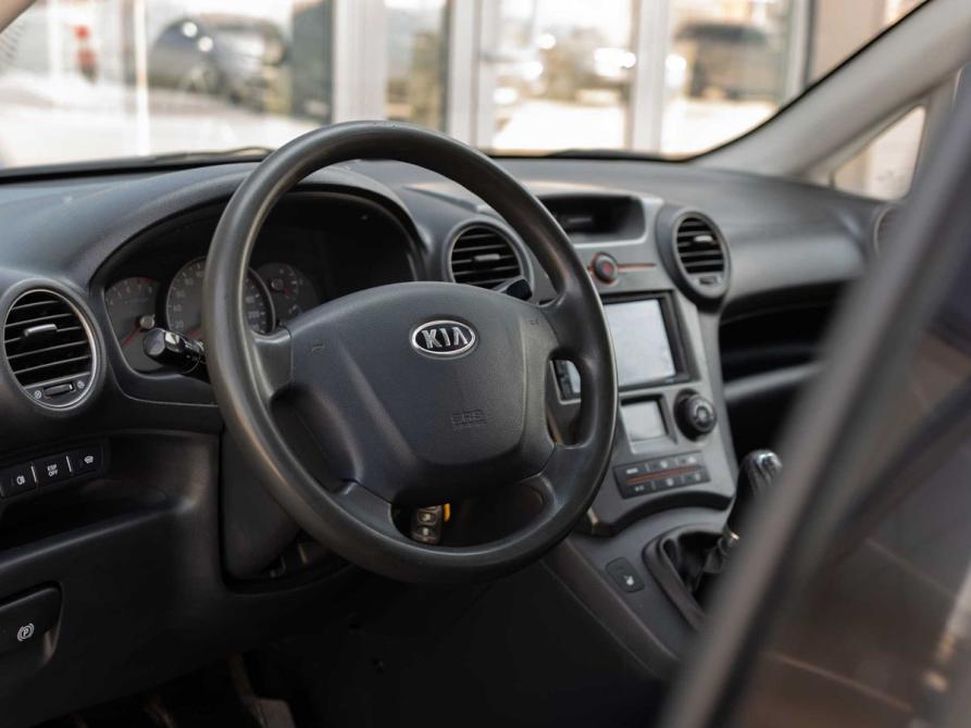 Kia Carens II (UN) Новосибирск  - изображение 11