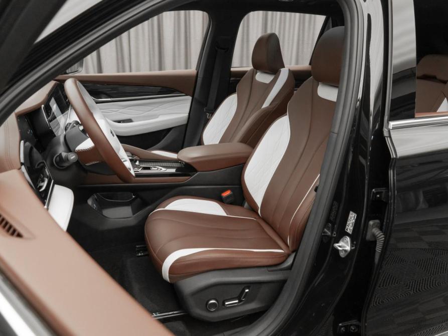 Geely Monjaro I Москва  - изображение 9