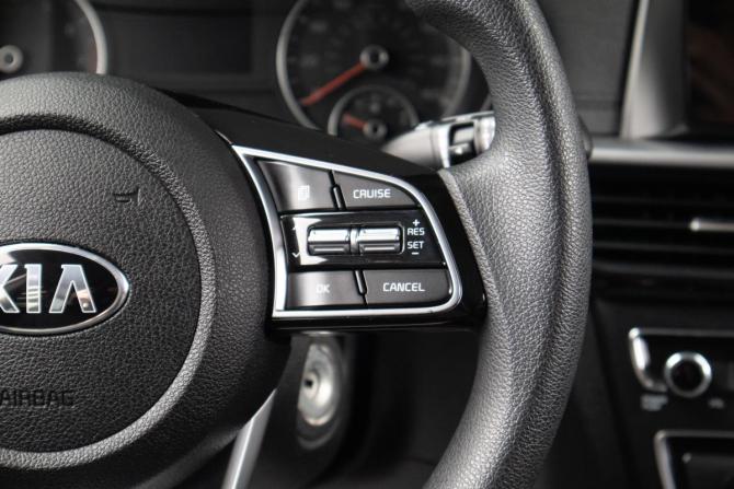 Kia Optima IV Рестайлинг с пробегом 2019 года, цена 2 099 000 рублей, 99000 км, седан, Автокод Объявления