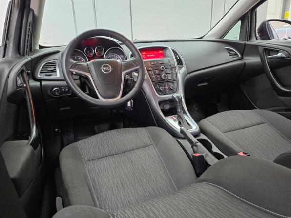 Opel Astra J с пробегом 2012 года, цена 875 000 рублей, 193431 км, универсал, Автокод Объявления