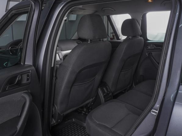 Skoda Yeti I с пробегом 2013 года, цена 885 000 рублей, 289702 км, внедорожник, Автокод Объявления