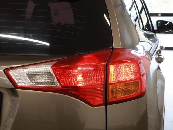 Toyota RAV4 IV (XA40) с пробегом 2013 года, цена 1 632 000 рублей, 160197 км, внедорожник, Автокод Объявления