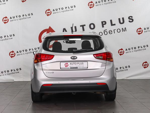 Kia Ceed II с пробегом 2014 года, цена 1 299 000 рублей, 109952 км, универсал, Автокод Объявления