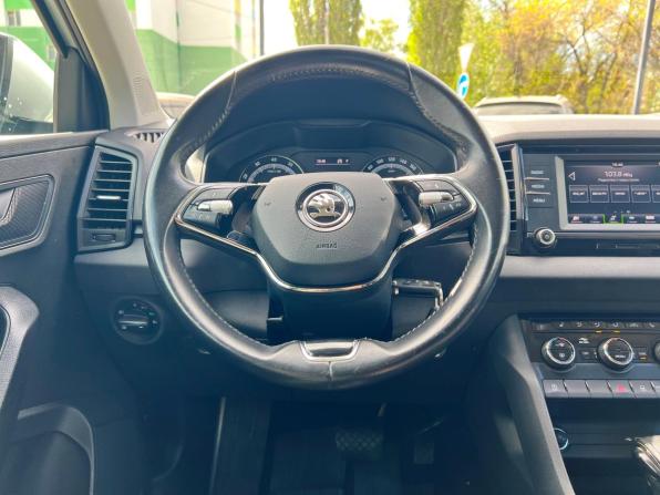 Skoda Karoq I с пробегом 2020 года, цена 2 277 000 рублей, 128724 км, внедорожник, Автокод Объявления