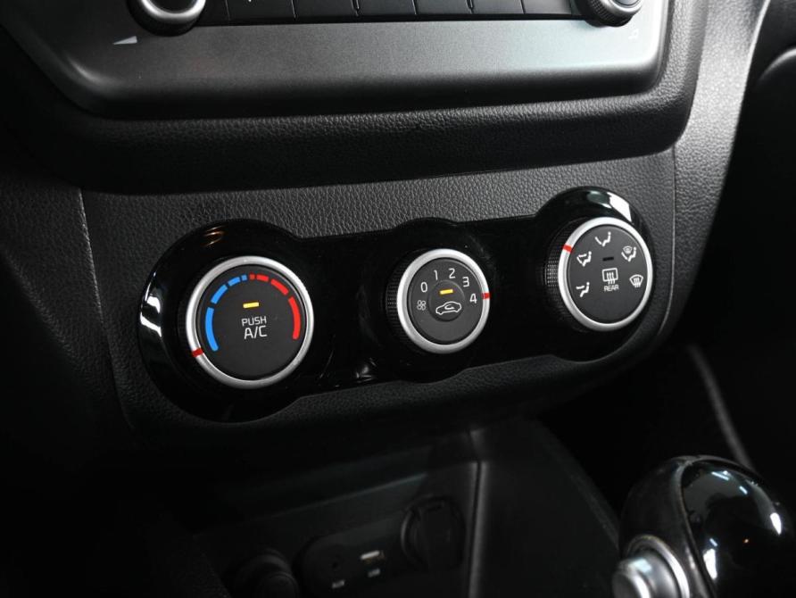 Kia Rio III Рестайлинг Ростов-на-Дону  - изображение 14