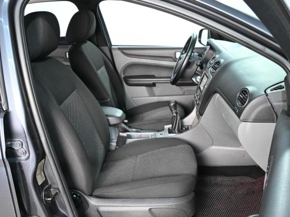 Ford Focus II Рестайлинг с пробегом 2009 года, цена 619 000 рублей, 186670 км, хэтчбек, Автокод Объявления