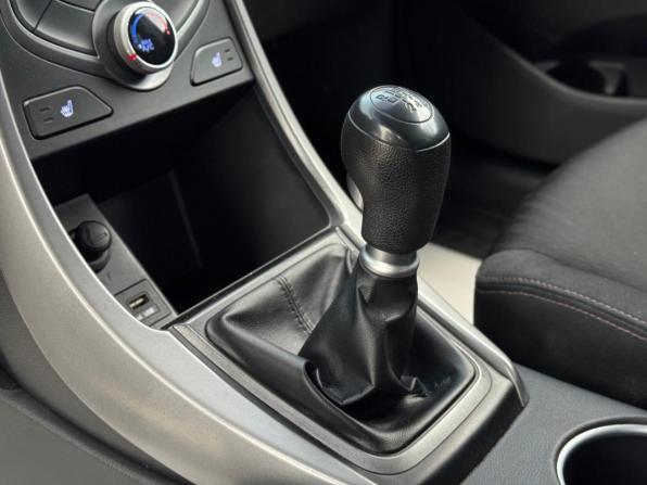 Hyundai Elantra V (MD) Рестайлинг с пробегом 2014 года, цена 1 059 000 рублей, 144564 км, седан, Автокод Объявления