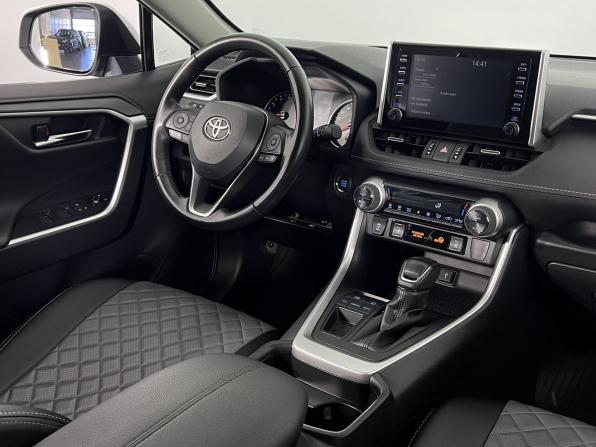 Toyota RAV4 V (XA50) с пробегом 2022 года, цена 3 150 000 рублей, 90613 км, внедорожник, Автокод Объявления