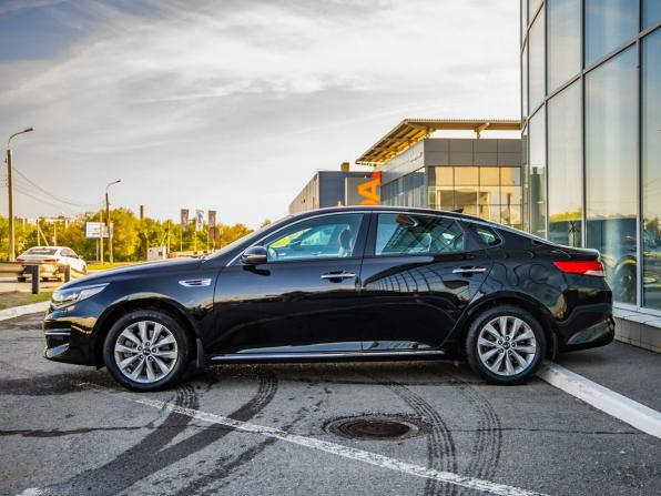 Kia Optima IV с пробегом 2017 года, цена 2 198 000 рублей, 42802 км, седан, Автокод Объявления