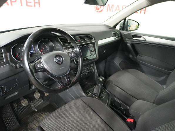 Volkswagen Tiguan II с пробегом 2019 года, цена 1 991 000 рублей, 137312 км, внедорожник, Автокод Объявления