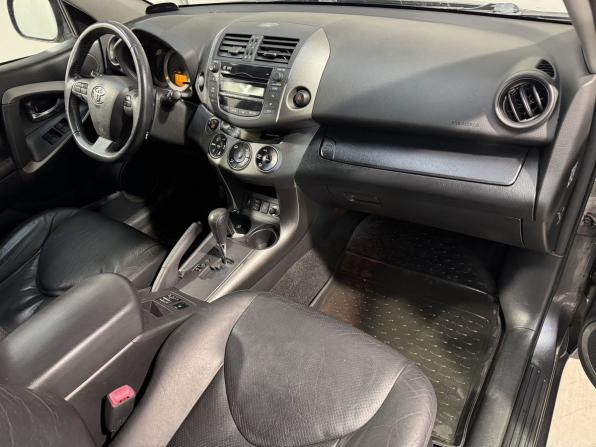 Toyota RAV4 III (XA30) Рестайлинг с пробегом 2010 года, цена 1 399 800 рублей, 153000 км, внедорожник, Автокод Объявления