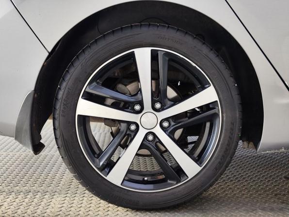 Hyundai Elantra V (MD) с пробегом 2012 года, цена 820 000 рублей, 219206 км, седан, Автокод Объявления