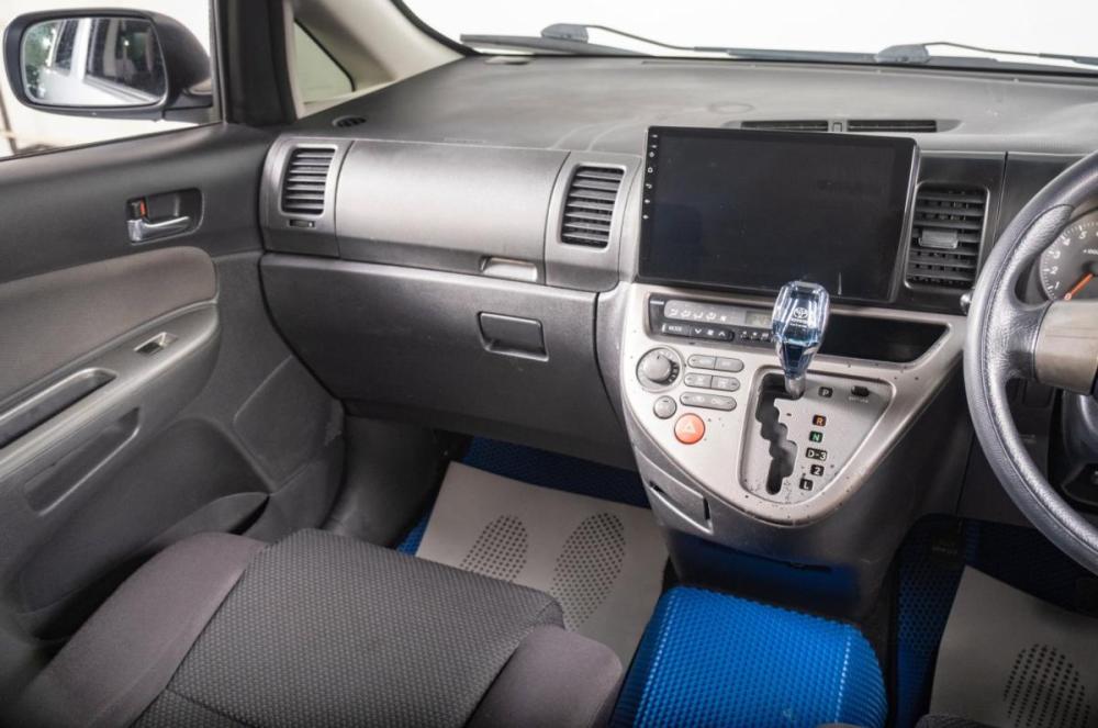 Toyota Wish I Рестайлинг Томск  - изображение 12