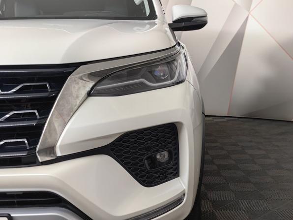 Toyota Fortuner II Рестайлинг с пробегом 2021 года, цена 4 930 000 рублей, 68015 км, внедорожник, Автокод Объявления