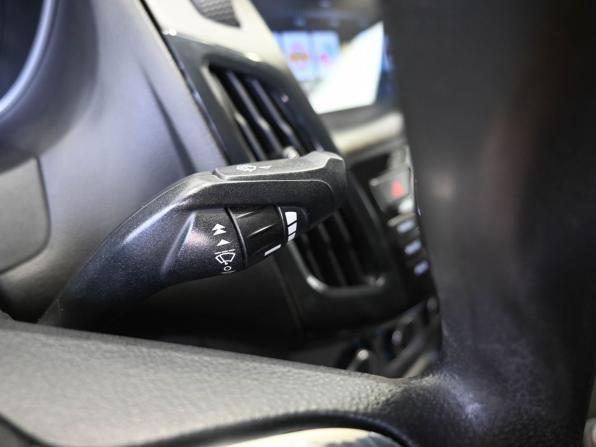 Ford Focus III с пробегом 2012 года, цена 799 900 рублей, 240000 км, седан, Автокод Объявления
