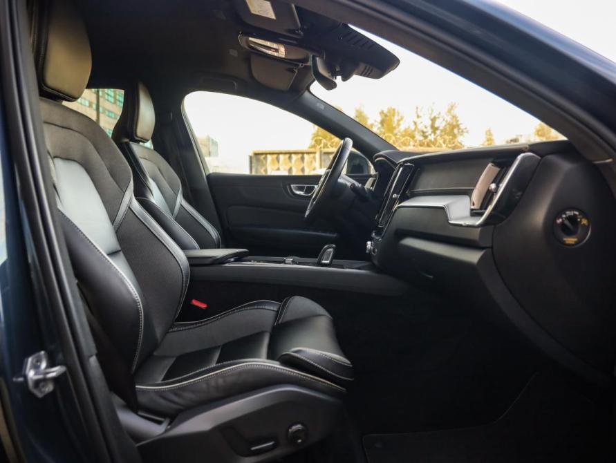 Volvo XC60 II Рестайлинг Санкт-Петербург  - изображение 26