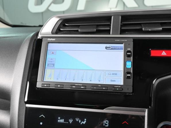 Honda Fit III Рестайлинг с пробегом 2017 года, цена 1 079 000 рублей, 150212 км, хэтчбек, Автокод Объявления