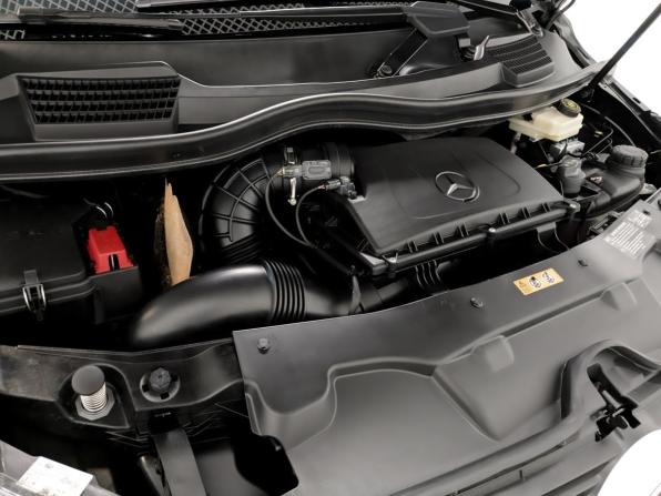 Mercedes-Benz V-Класс III (W447) Рестайлинг с пробегом 2019 года, цена 6 350 000 рублей, 63987 км, минивэн, Автокод Объявления