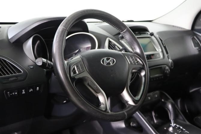 Hyundai ix35 I с пробегом 2012 года, цена 999 990 рублей, 268051 км, внедорожник, Автокод Объявления