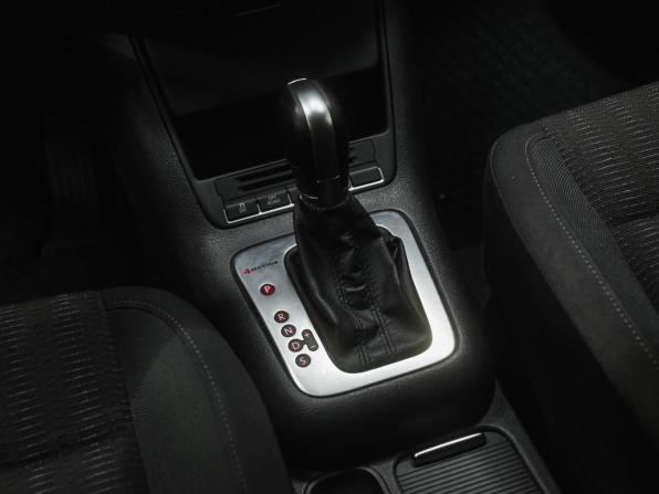 Volkswagen Tiguan I Рестайлинг с пробегом 2013 года, цена 1 499 000 рублей, 177298 км, внедорожник, Автокод Объявления
