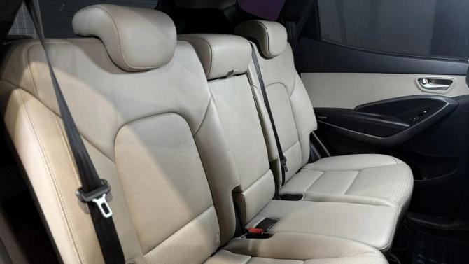 Hyundai Santa Fe III с пробегом 2013 года, цена 1 700 000 рублей, 235388 км, внедорожник, Автокод Объявления
