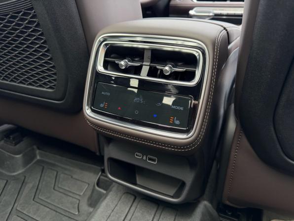Geely Monjaro I с пробегом 2026 года, цена 4 150 000 рублей, 25 км, внедорожник, Автокод Объявления