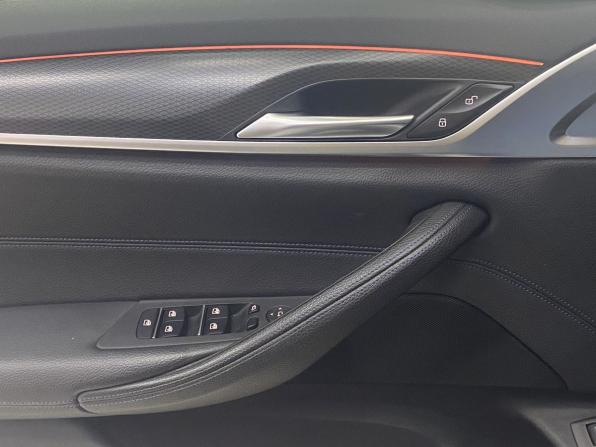 BMW 5 серии VII (G30/G31/G38) Рестайлинг с пробегом 2020 года, цена 4 350 000 рублей, 103000 км, седан, Автокод Объявления
