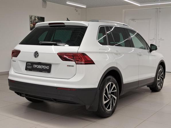 Volkswagen Tiguan II с пробегом 2018 года, цена 2 610 000 рублей, 155601 км, внедорожник, Автокод Объявления