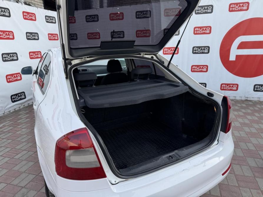 Skoda Octavia II (A5) Рестайлинг Санкт-Петербург  - изображение 6