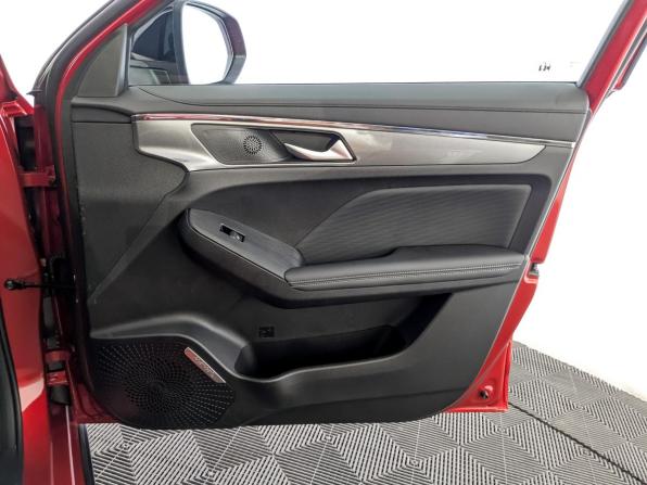 Haval Jolion I Рестайлинг с пробегом 2025 года, цена 2 299 000 рублей, 8269 км, внедорожник, Автокод Объявления